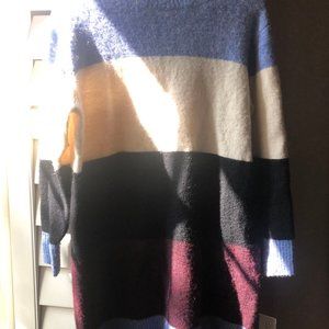 Aritzia Wilfred Sweater